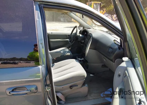 2005 Chrysler Town & Country Touring z USA, uszkodzony, nr VIN 2C4GP54L25R232933